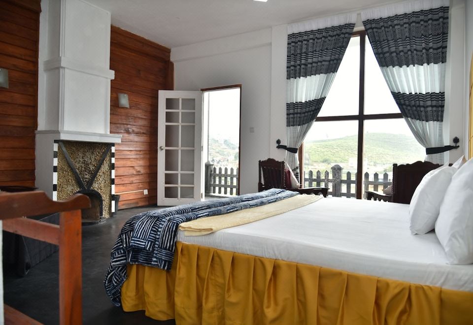 舒適湖景三人間