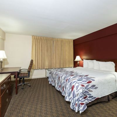Superior King Room Smoking Red Roof Inn & Suites Hazleton Promo Code