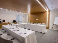 Radisson Beach Resort Larnaca Hotele w: Oroklini