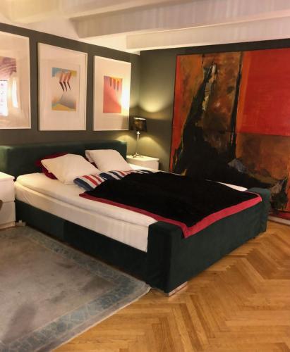 双人房（带公共浴室）