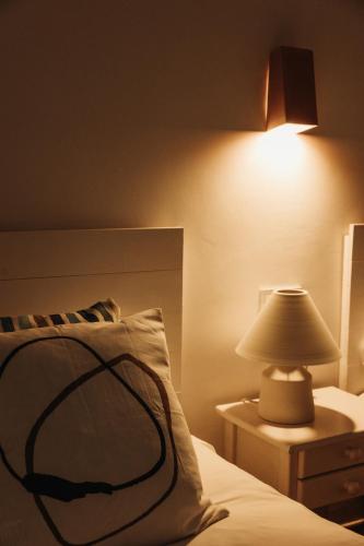 带露台的三卧室公寓