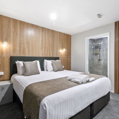 Deluxe Room Kolmar Inn Promo Code