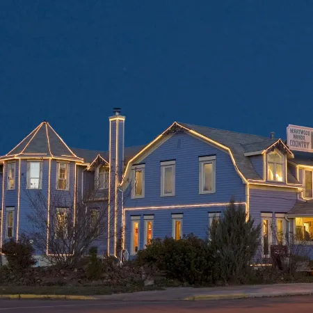 Heartwood Inn