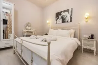 Theatro Hotel Odysseon