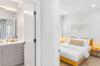The Sweetest Suite - 91 Walkscore! Hotels in 