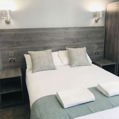 Double Room-Room 8 Arrandale Guest House Promo Code