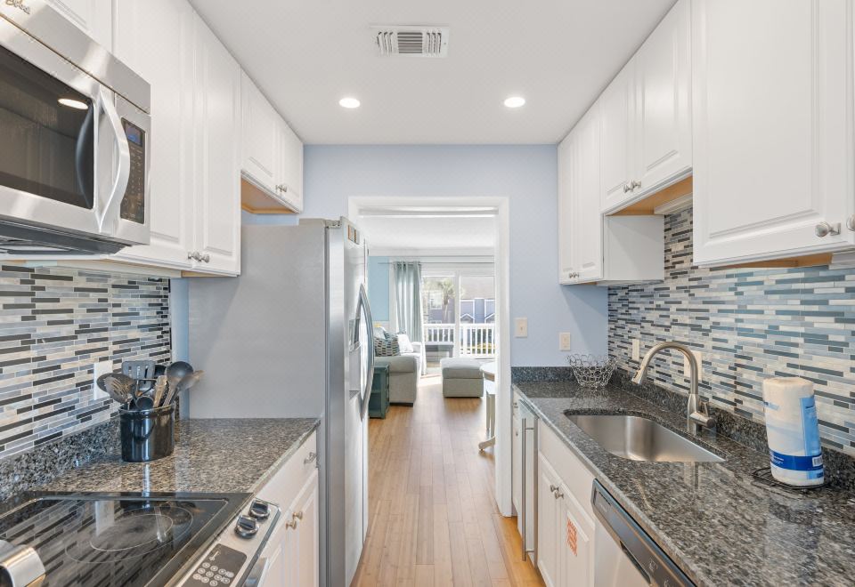 海岸休闲（带可使用泳池和宽敞布局）-吸引人的圣地