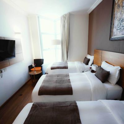 Deluxe Triple Room Noor Al Thuraya Ajyad Promo Code