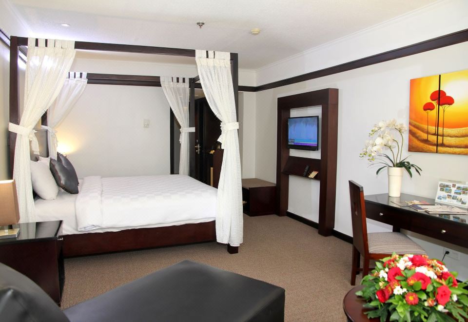 行政雙人房或雙床房， 吸煙房， 城市景觀