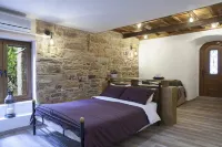Voulamandis House