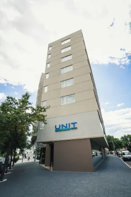 Unit Santa Rosa Hotele w: 