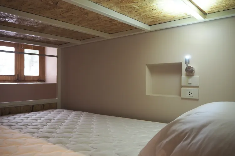 Bunk Bed in Male Dormitory Room 12 persons