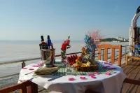 Grand Koru Hotel Beach