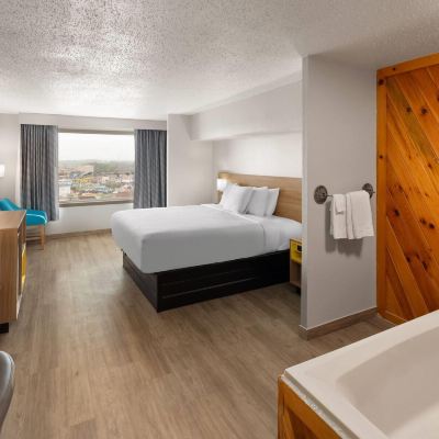 帶特大號床的一室套房 - 可吸煙 哈利森戴斯酒店優惠