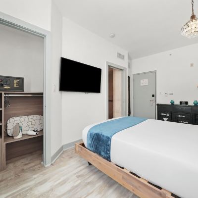 Accessible Room Whitelaw Hotel Promo Code