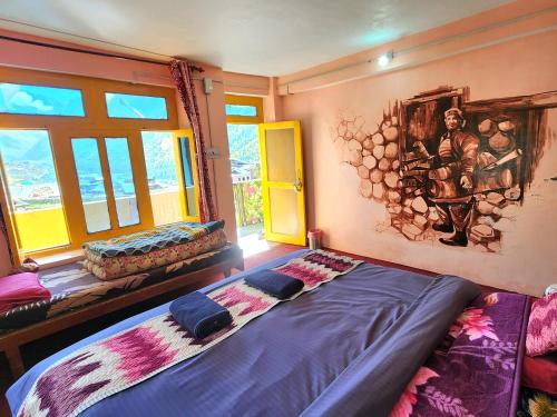 带阳台的三人房