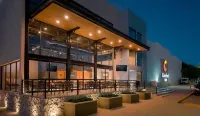 Hotel Bugambilia