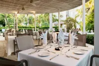 West Bay Club