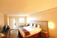 The Grand by Capital O Texarkana I-30