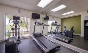 Holiday Inn Express & Suites Mooresville - Lake Norman - Housity