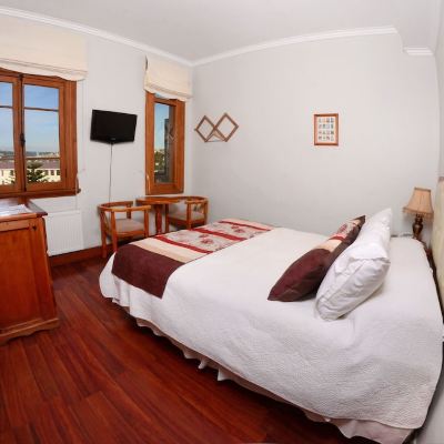 Standard Double Room Sutherland House Promo Code