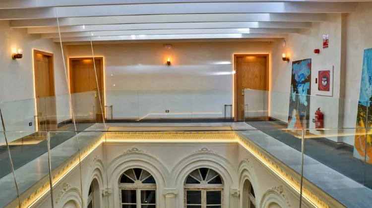 Hotel Lobby Room Sevilla 施設