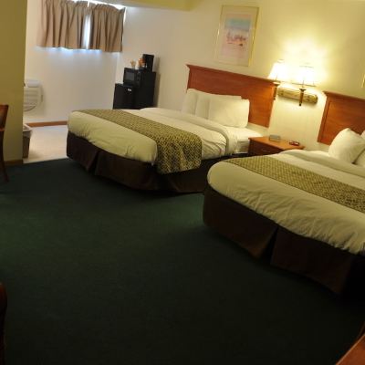 Family Triple Room, Refrigerator&Microwave Fort Davidson Hotel Promo Code