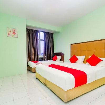 Suite Bertiga Kupon OYO 624 Aero Hotel