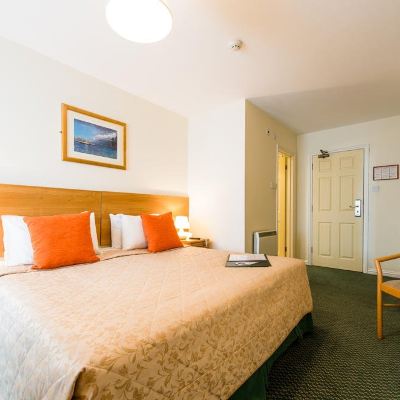 Twin Room The Norfolk Lodge Hotel Promo Code