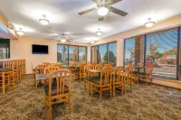 Days Inn & Suites by Wyndham Albuquerque North Hotel a 