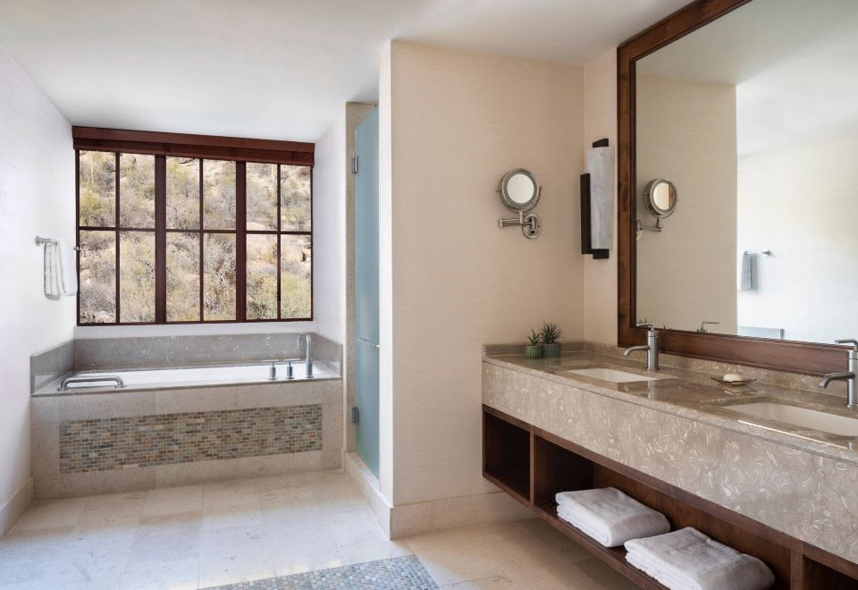 The Ritz-Carlton, Dove MountainGolf Casita Suite, 1 Bedroom Suite, 1 King, Private Sofa Bed
