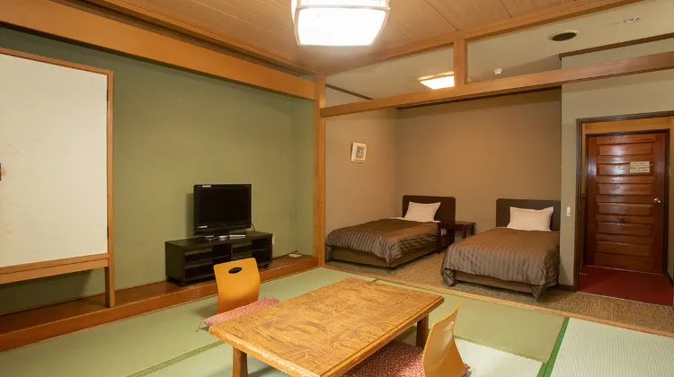 伊東園ホテル尾瀬老神山楽荘 外観