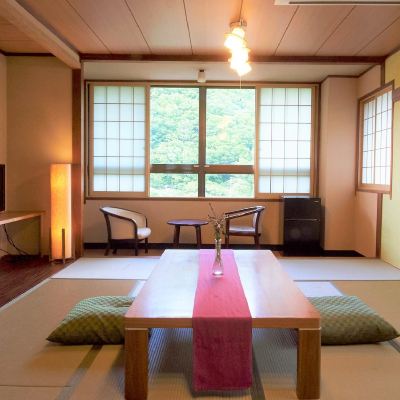 Japanese-Style Room With 12 Tatami Mats (34 Square Meters / With Bath And Toilet / Up To 6 People) [Japanese Room] [Non-Smoking] [Mountain View] ゆとりろ磐梯熱海 クーポン