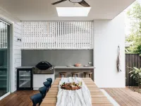 Rubus Green, Berry - by Linnaeus Collection Hotels in Berry