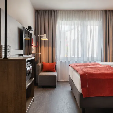 Holiday Inn - the niu, HIDE BERLIN FRIEDRICHSHAIN by IHG