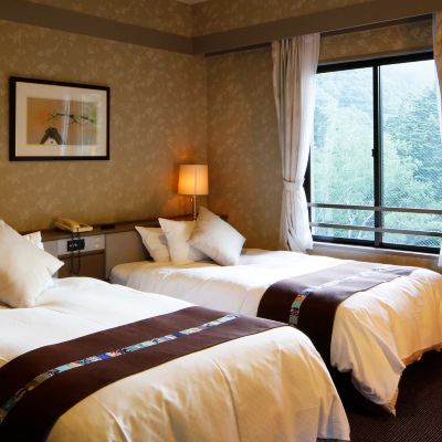 リバービュールーム(ツイン)(本館) 湯西川温泉　彩り湯かしき　花と華 クーポン