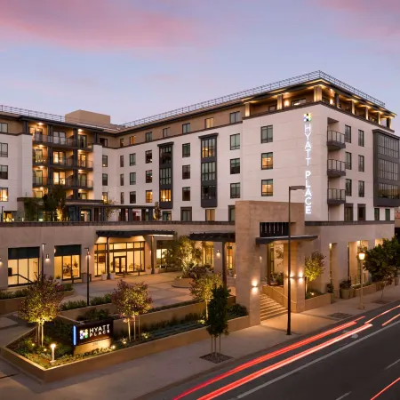 Hyatt Place Pasadena Отели в г. Пасадина