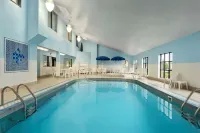 Country Inn & Suites by Radisson, Fargo, ND
