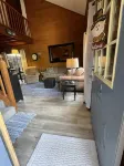 Cozy Ozarks Retreat ~ Updated Cabin Condo with Screened Porch
