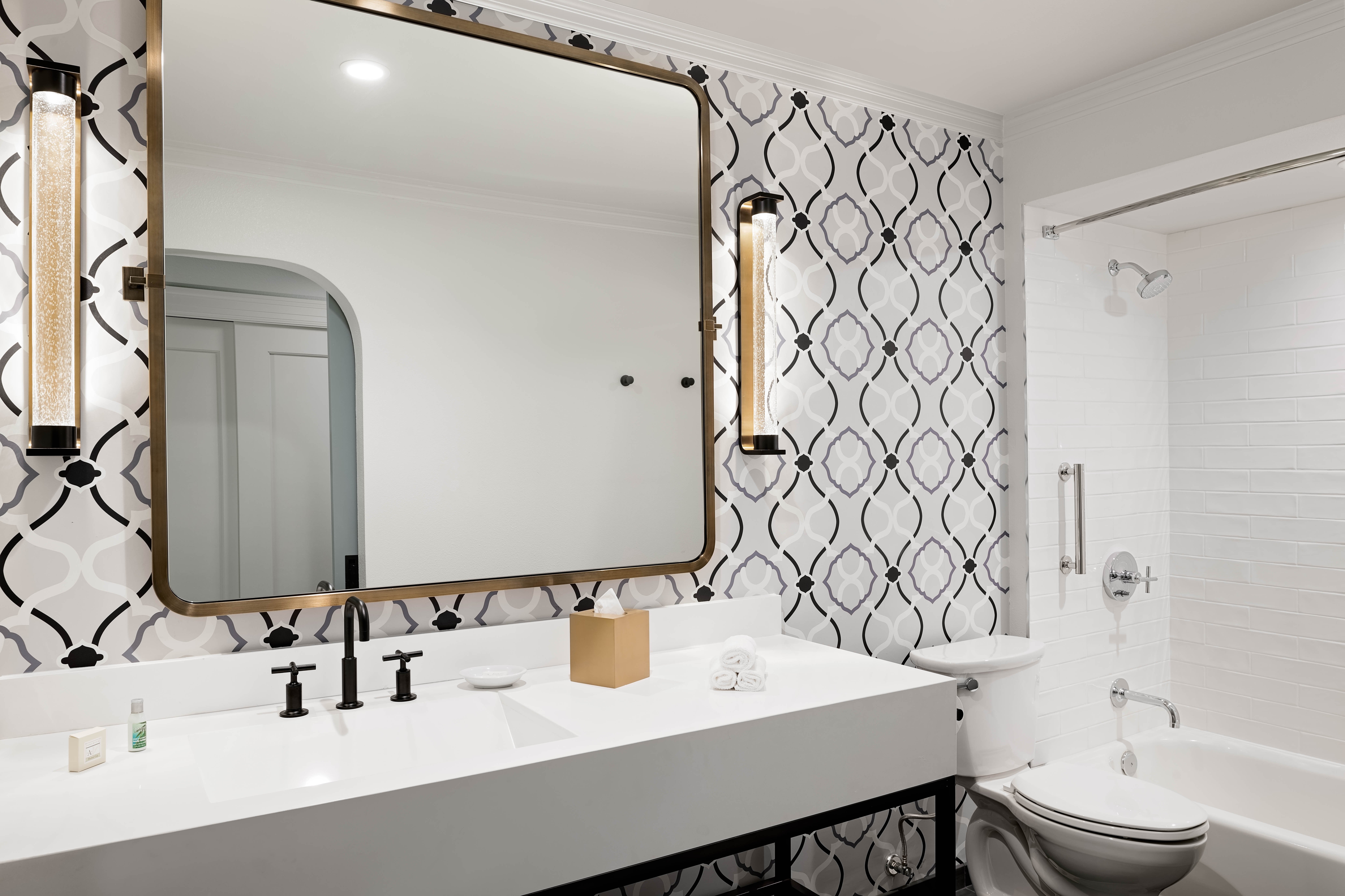 听力无障碍豪华特大床房