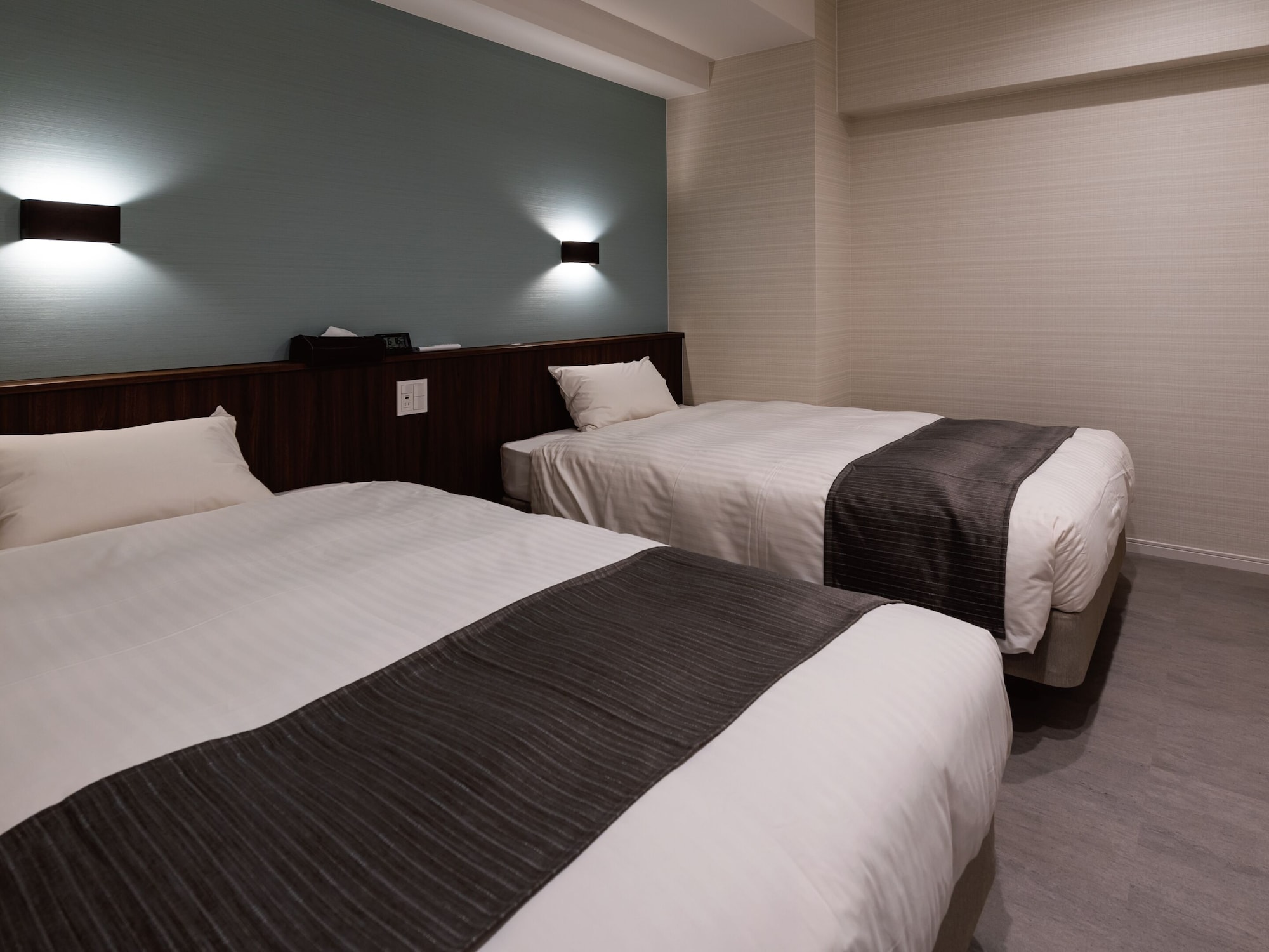 Sunset Resort Canphou高层公寓套房