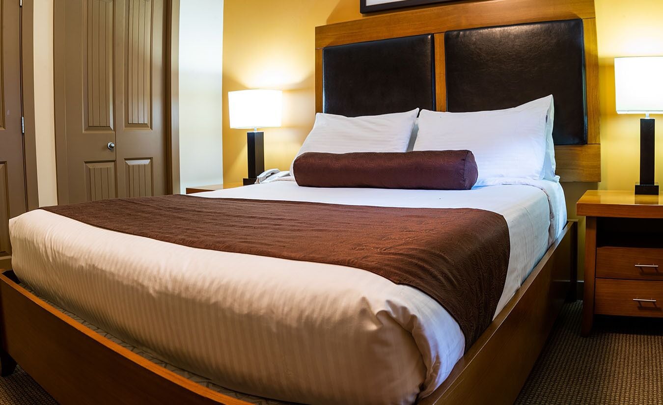 Cp两卧室+带书房， 两层