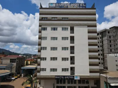 Suita Hotel Hotele w: 