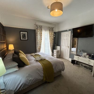 Superior Double Or Twin Room With Bathtub Worth House Promo Code