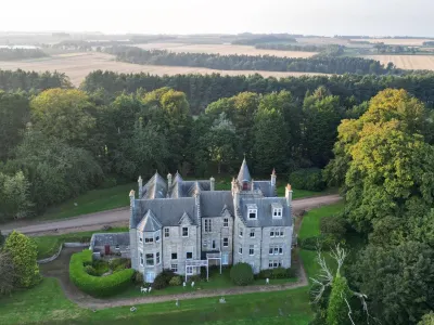Stravithie Castle Hotels in 