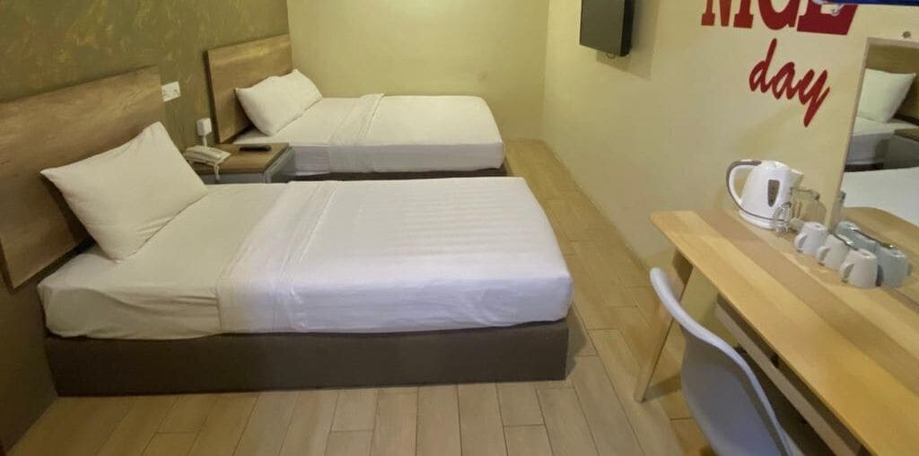 标准家庭房（无窗）