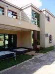 Voyager Inn Hotel Отели в г. 