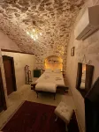 ŞAHMERAN Otel & Cafe