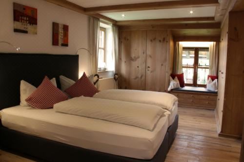 两卧室公寓（4名成人）11