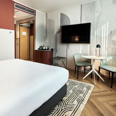 標準特大床房 帕多瓦皇冠假日酒店優惠